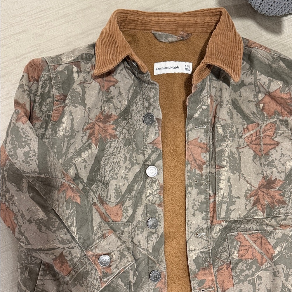 abercrombie kids Tan & Olive Green Camouflage Jacket with Rust Accents